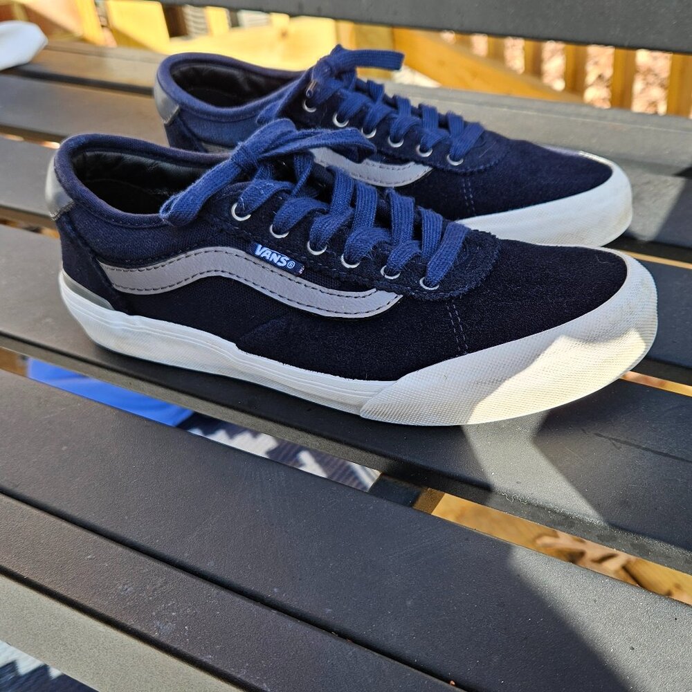 Vans Pro Chima Ferguson Sydney Old Skool Suede Sneaker Navy Blue/Gray Kids 5